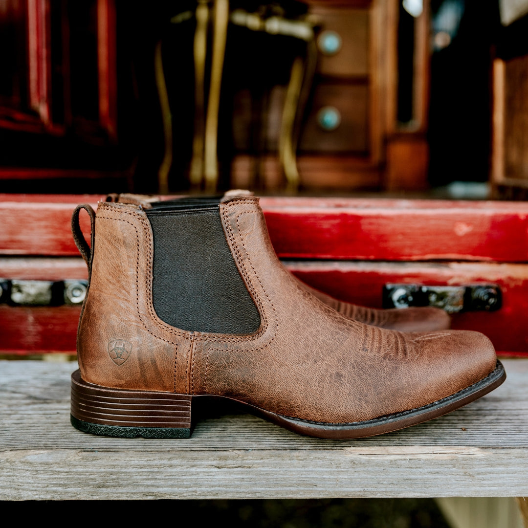 Side profile of men's Ariat square toe cowboy boot – Booker Ultra style